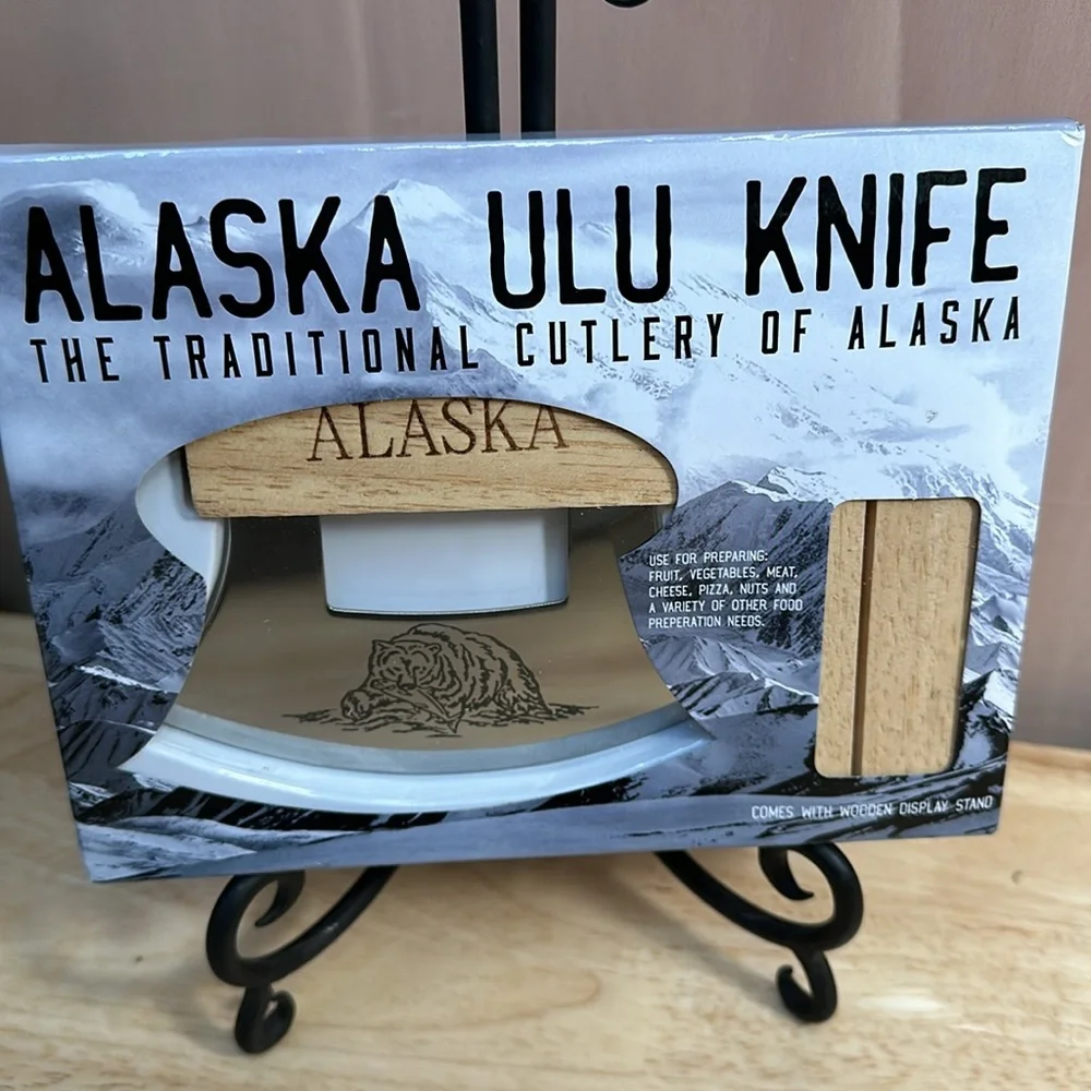 ALASKA ULU KNIFE the traditional cutlery of Alaska